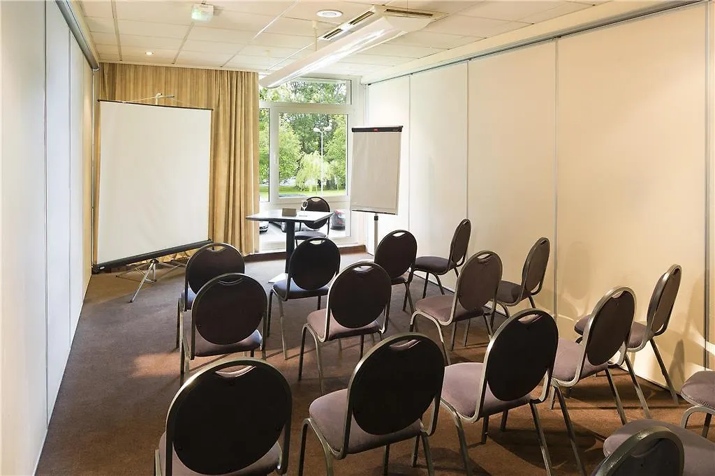 Escale Oceania Brest Hotel Gouesnou 3*,