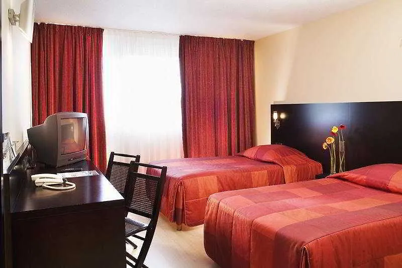 Escale Oceania Brest Hotel Gouesnou