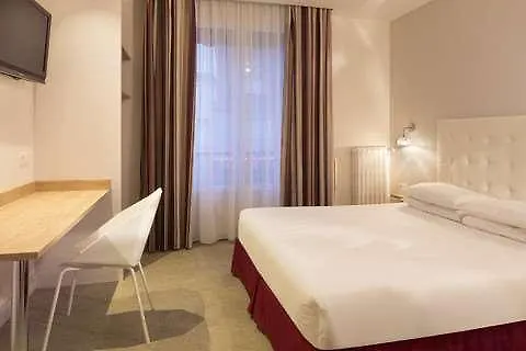 Escale Oceania Brest Hotel Gouesnou 3*,  France