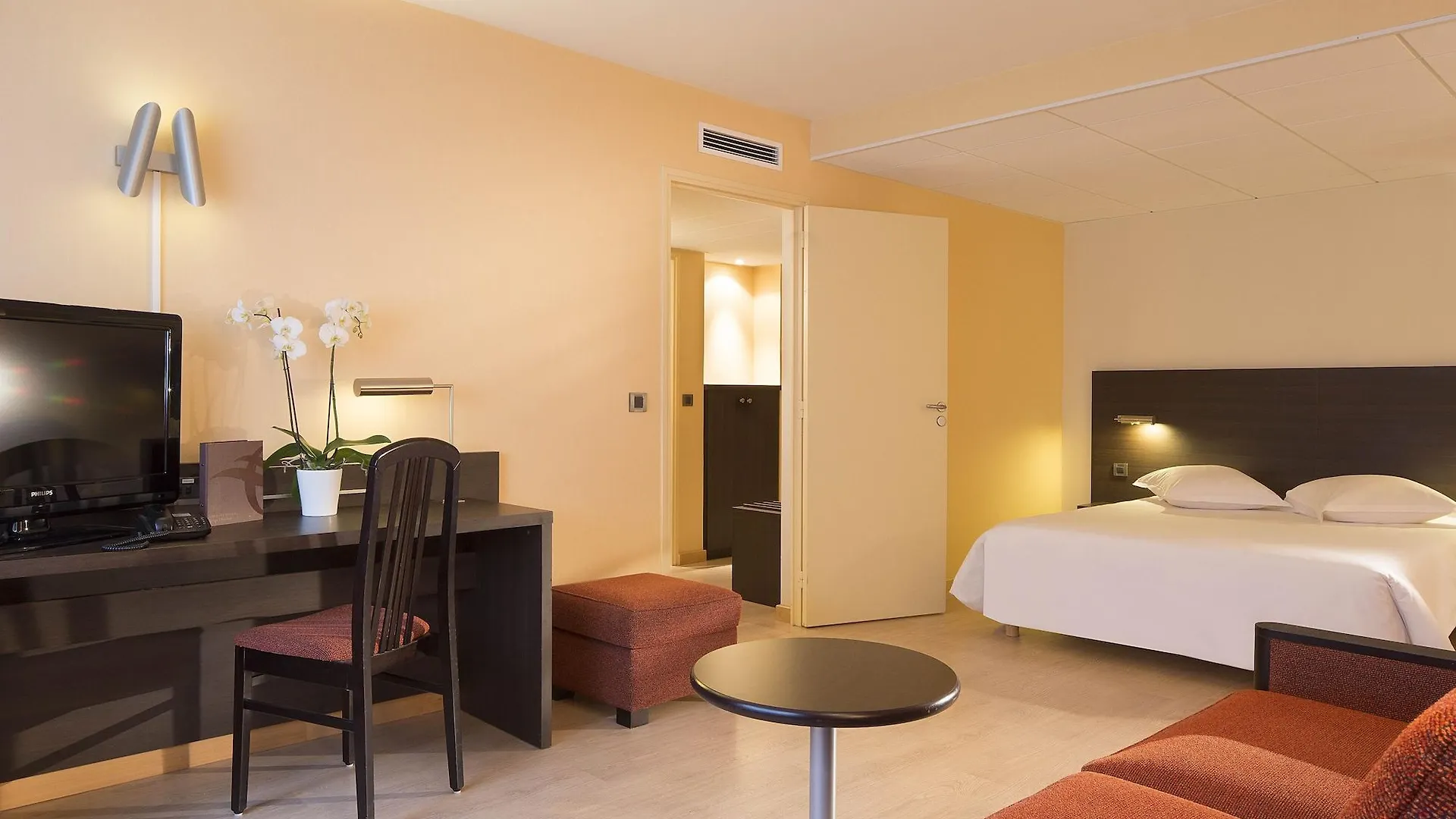 Escale Oceania Brest Hotel Gouesnou