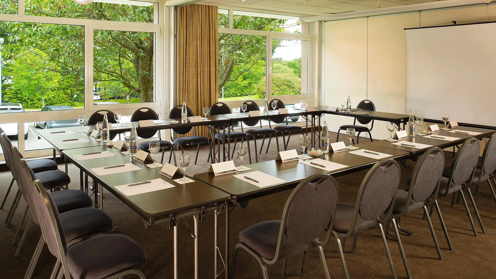 Escale Oceania Brest Hotel Gouesnou